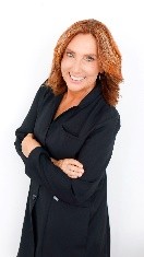 Debbie Seidel Bittke headshot photo 